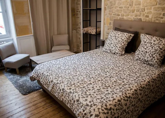 度假居 Des Ursulines 贝叶